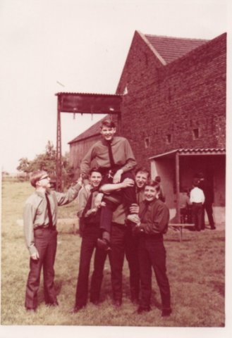 1965 Hans-Josef Schröder als bester Schütze beim Plakettenschießen